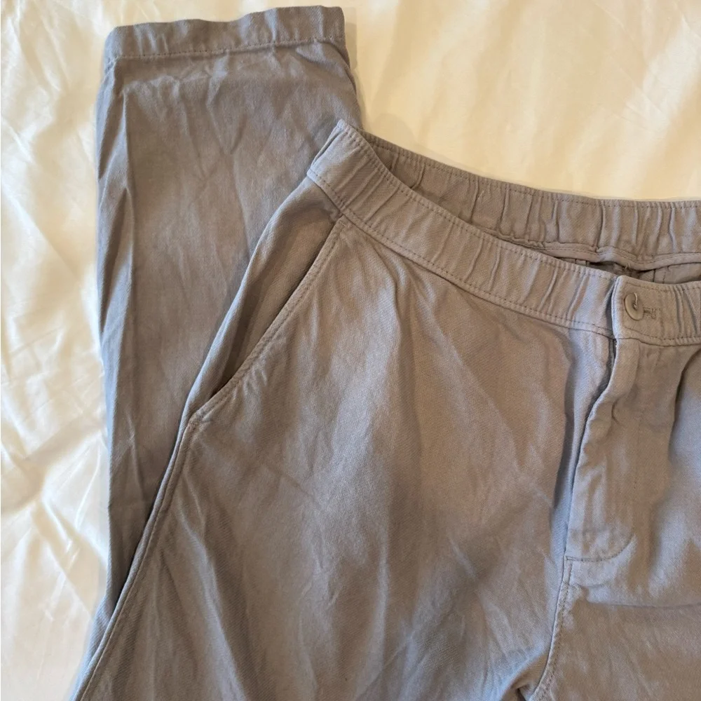 Zara worn couple